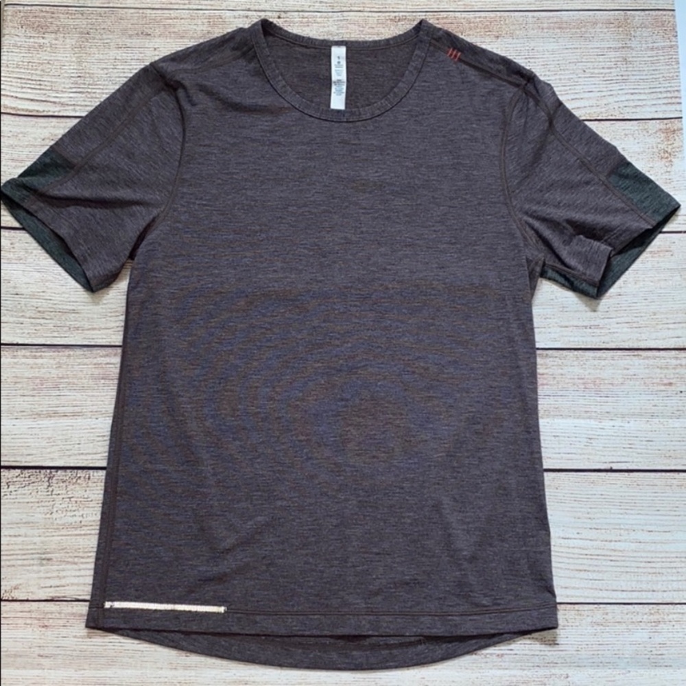 Lululemon Short Sleeve Athletic Shirt